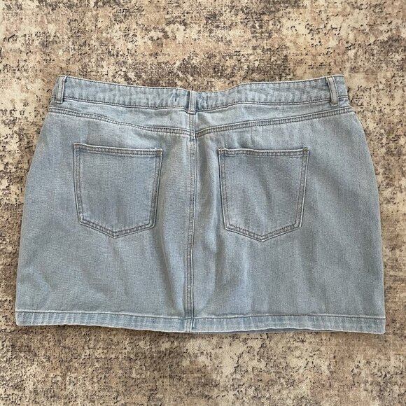 Forever 21 Womens Denim Mini Skirt 18 Plus Light Wash Jean - Picture 5 of 6